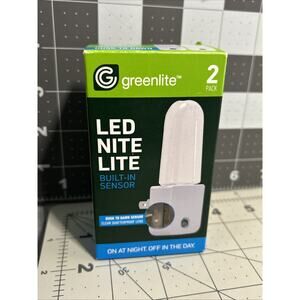 Greenlite LED Nitelite Light Lamp Dusk To Dawn Built In Sensor Device 2 Pack